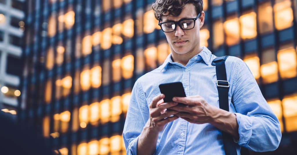 How to Reach Your People: Your Guide to Employee Notifications