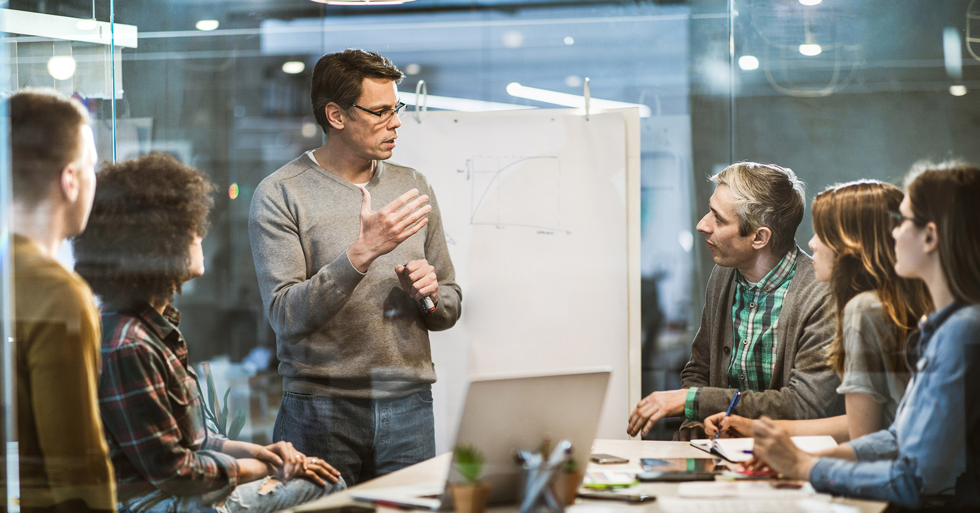 Organizational Resilience: Building Continuous Operations and Agility Amid Disruptions
