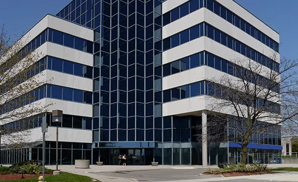 AlertMedia_Solutions_Locations-Asset-Protection_590x360