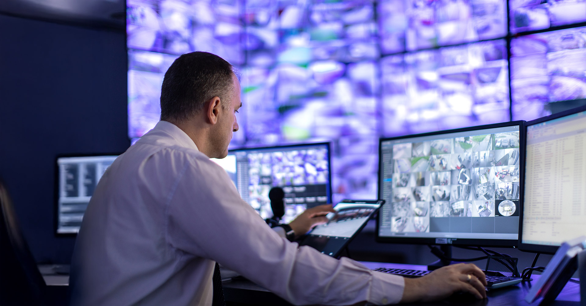 Physical Security Awareness: A Critical Defense Against Workplace Threats